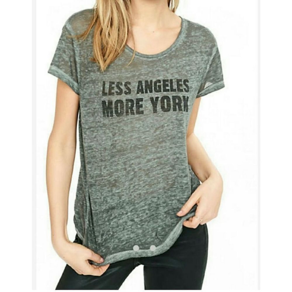 ✨Express Venice Beach Dreamer Graphic Tee✨